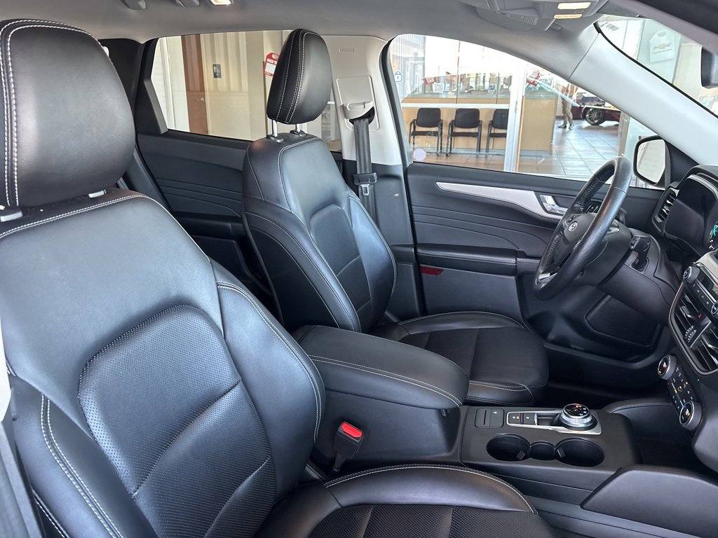 Used 2021 Ford Escape SEL image 32