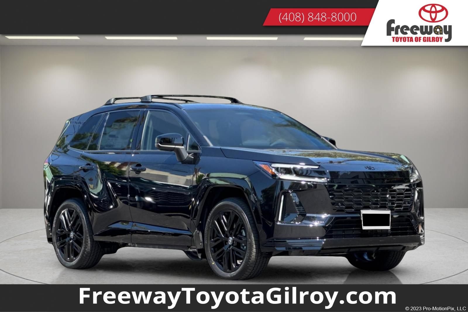 New 2026 Toyota RAV4 XSE w/ Panoramic Sun Roof Package