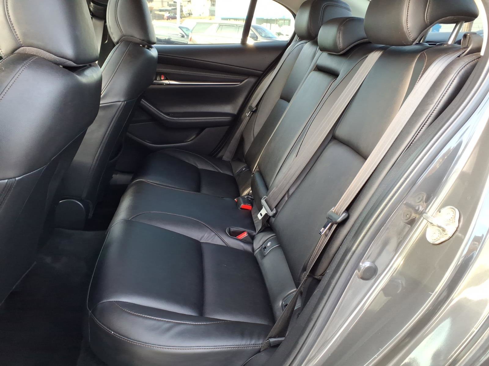 Used 2021 MAZDA MAZDA3 s image 9