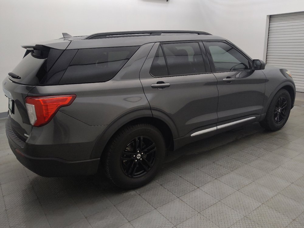 Used 2020 Ford Explorer XLT RWD image 11