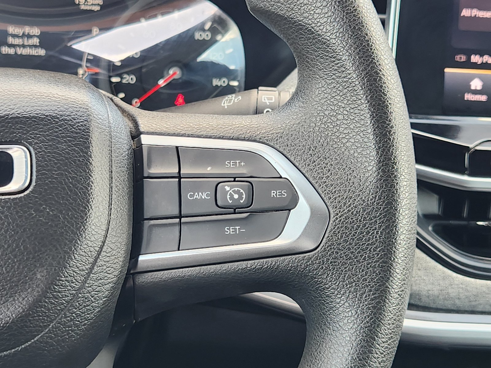 Used 2024 Jeep Compass Sport AWD/4WD image 38