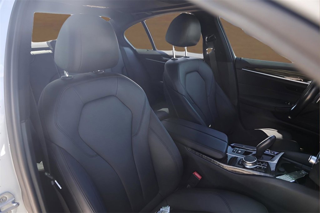 Used 2019 BMW 530i w/ Convenience Package image 33