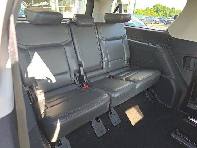 Used 2025 Ford Expedition Max Active AWD/4WD image 15