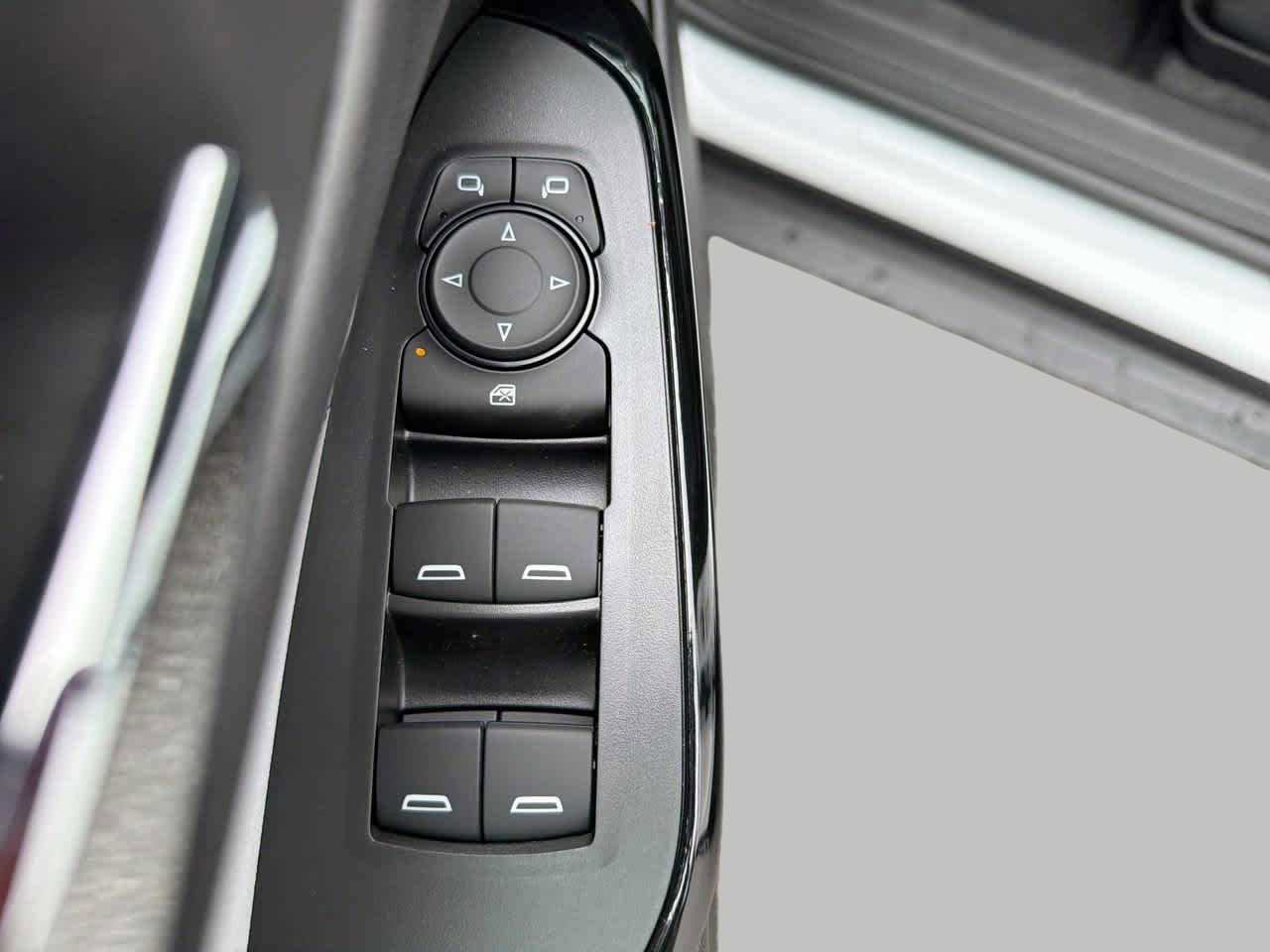 New 2026 Chevrolet Trax LT w/ Driver Confidence Package FWD image 15