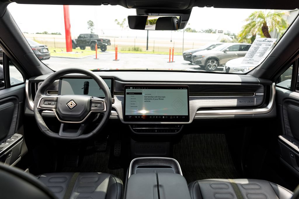 Used 2025 Rivian R1T Adventure AWD/4WD image 16