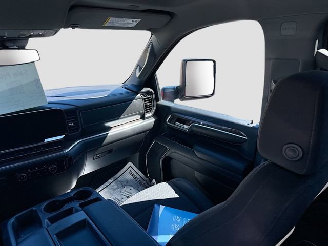 Used 2024 Chevrolet Silverado 3500 LT image 19