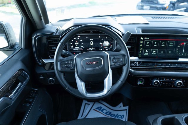 Used 2024 GMC Sierra 1500 Elevation image 16