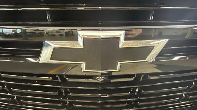 Used 2023 Chevrolet Tahoe RST w/ RST Performance Edition AWD/4WD image 8
