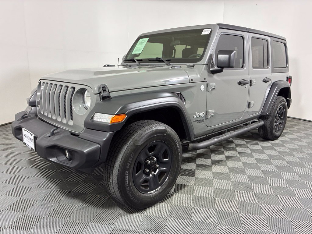 Used 2020 Jeep Wrangler Unlimited Sport AWD/4WD image 2
