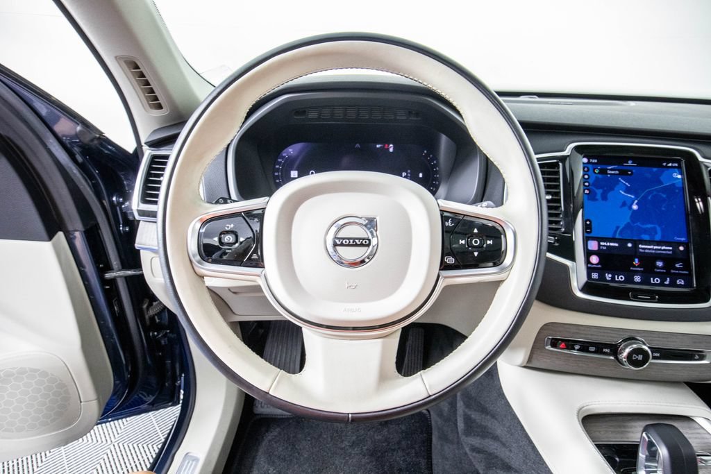 Used 2024 Volvo XC90 B5 Plus w/ Protection Package Premier AWD/4WD image 22