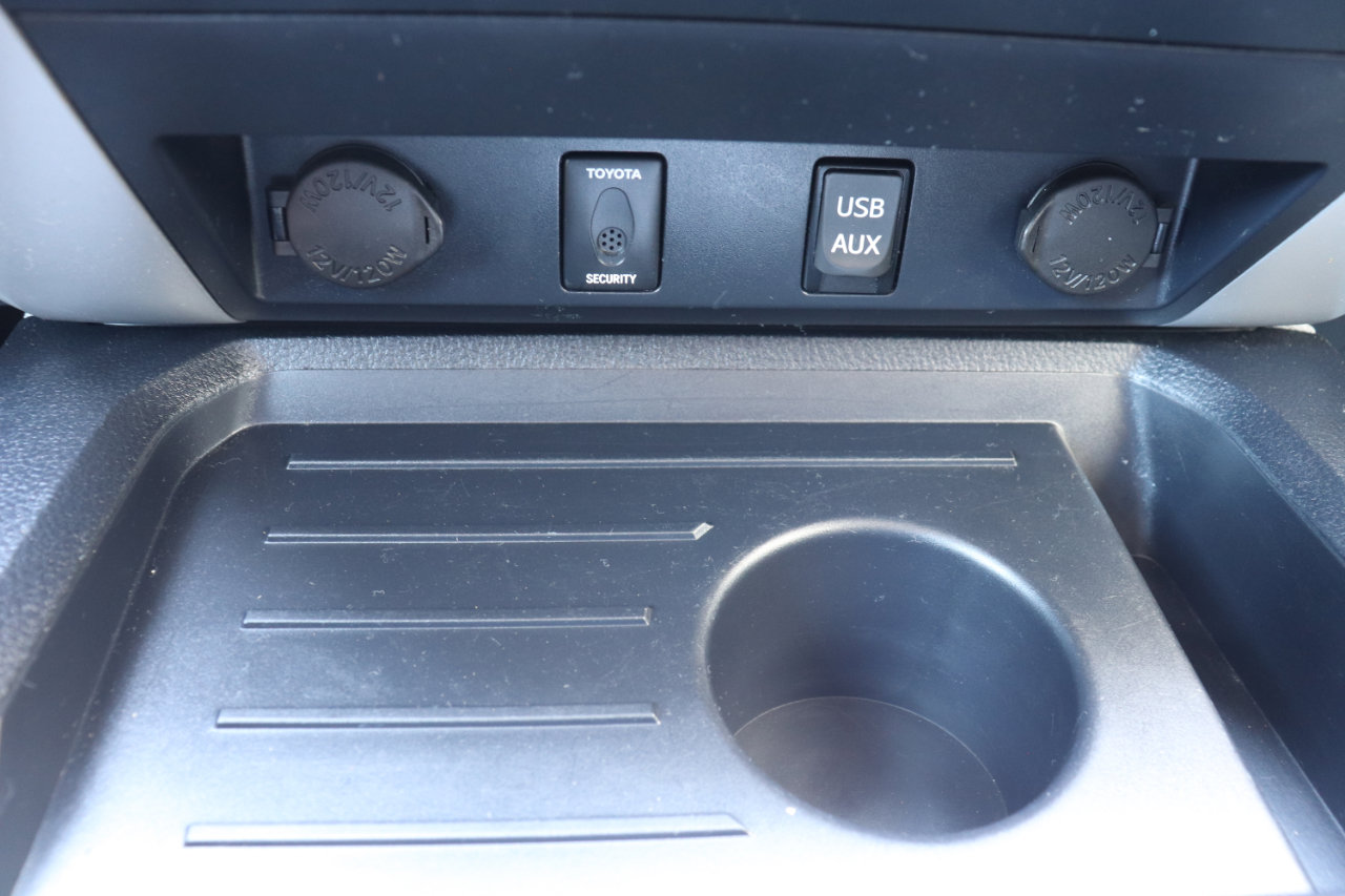 Used 2016 Toyota Tundra Platinum image 58