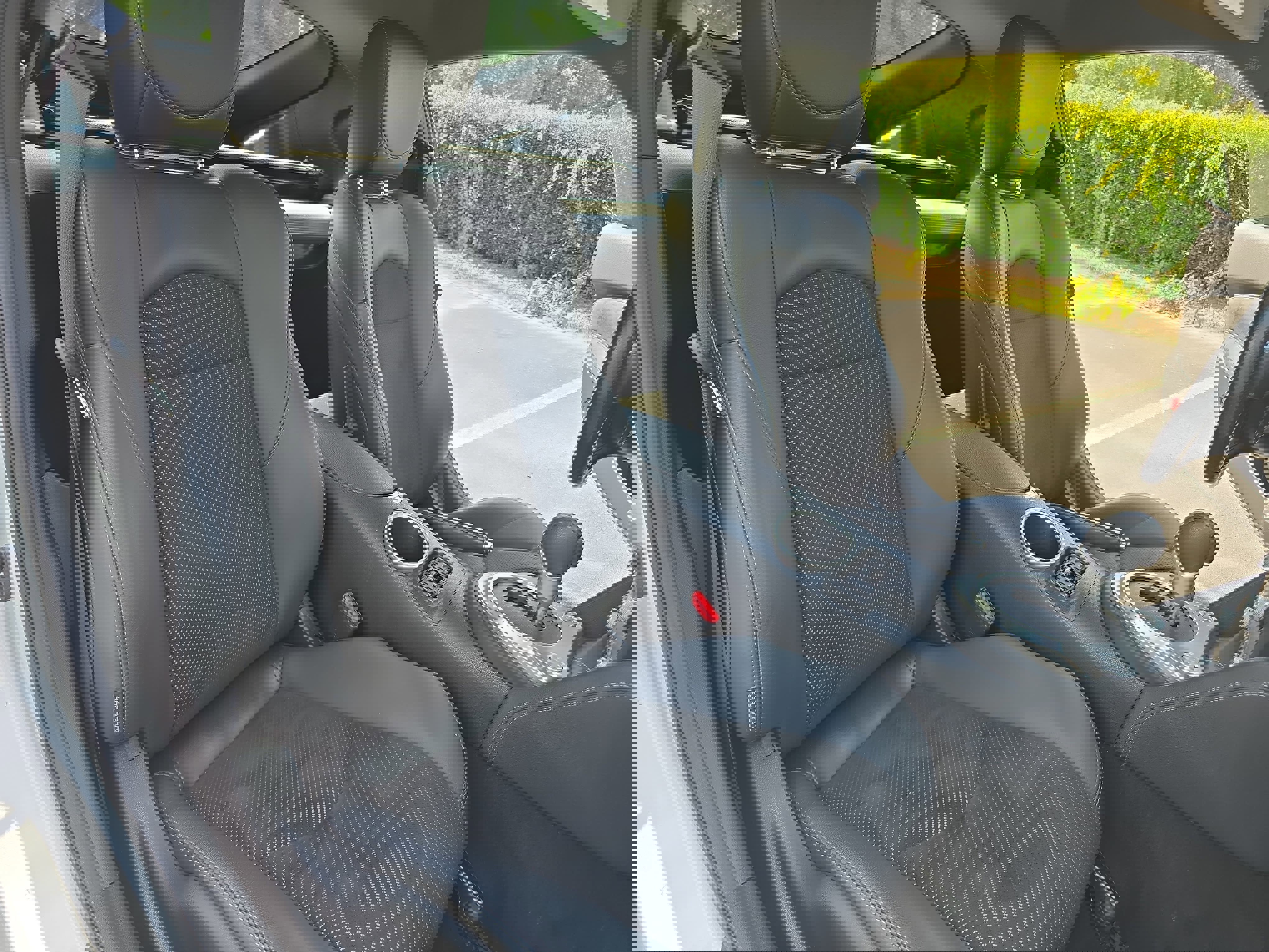 Used 2020 Nissan 370Z Touring Sport image 9