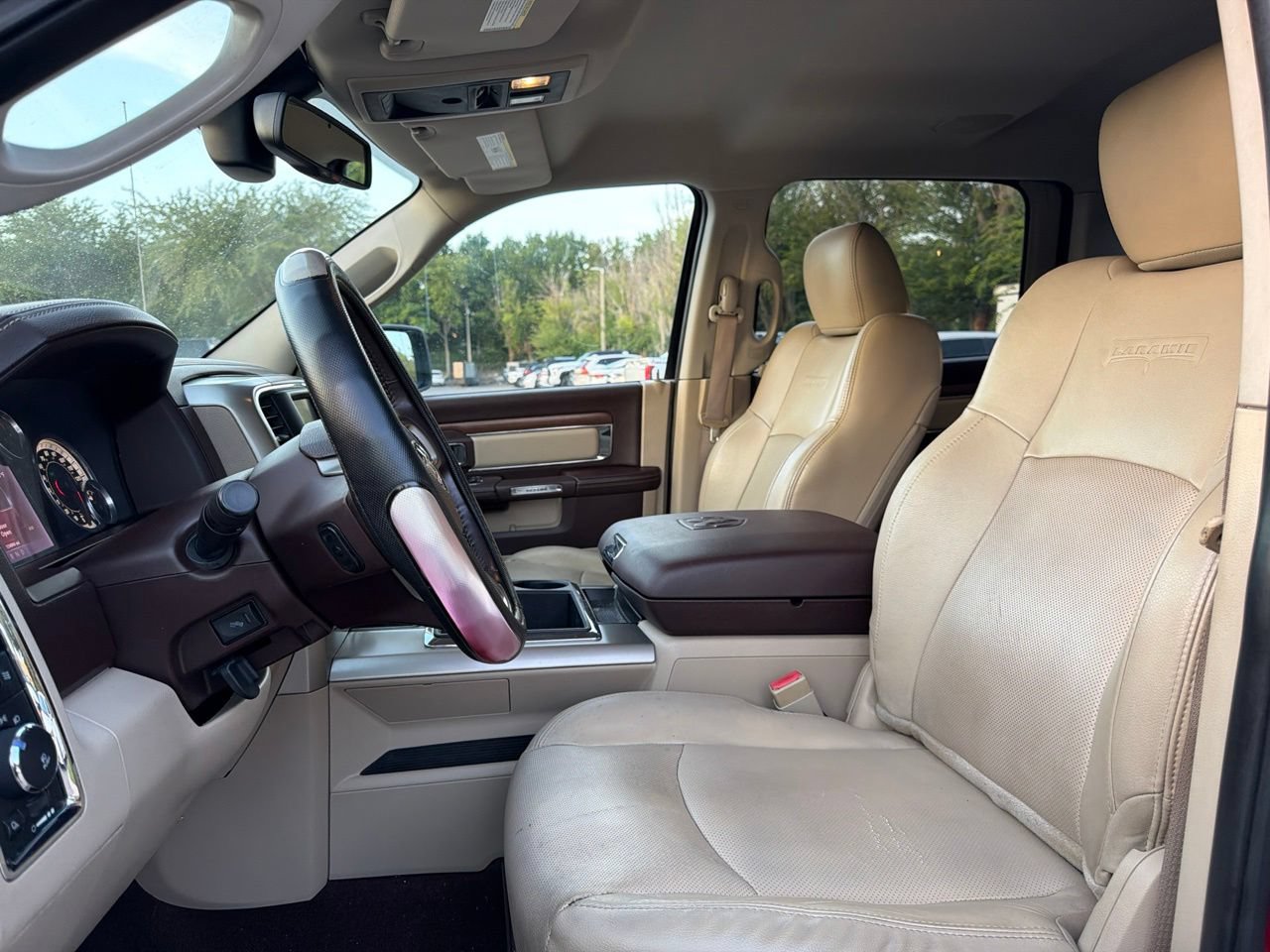 Used 2013 RAM 1500 Laramie w/ Convenience Group RWD image 5