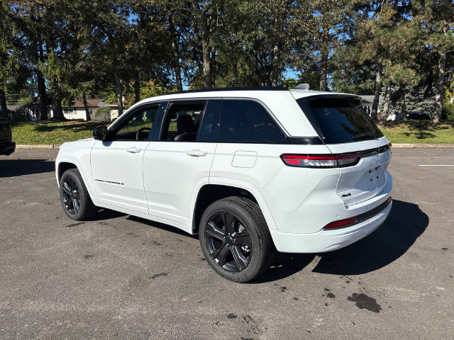 New 2027 Jeep Grand Cherokee Limited AWD/4WD image 8
