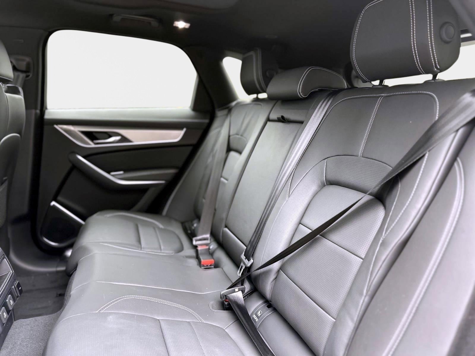 New 2026 Jaguar F-PACE R-Dynamic S AWD/4WD image 9