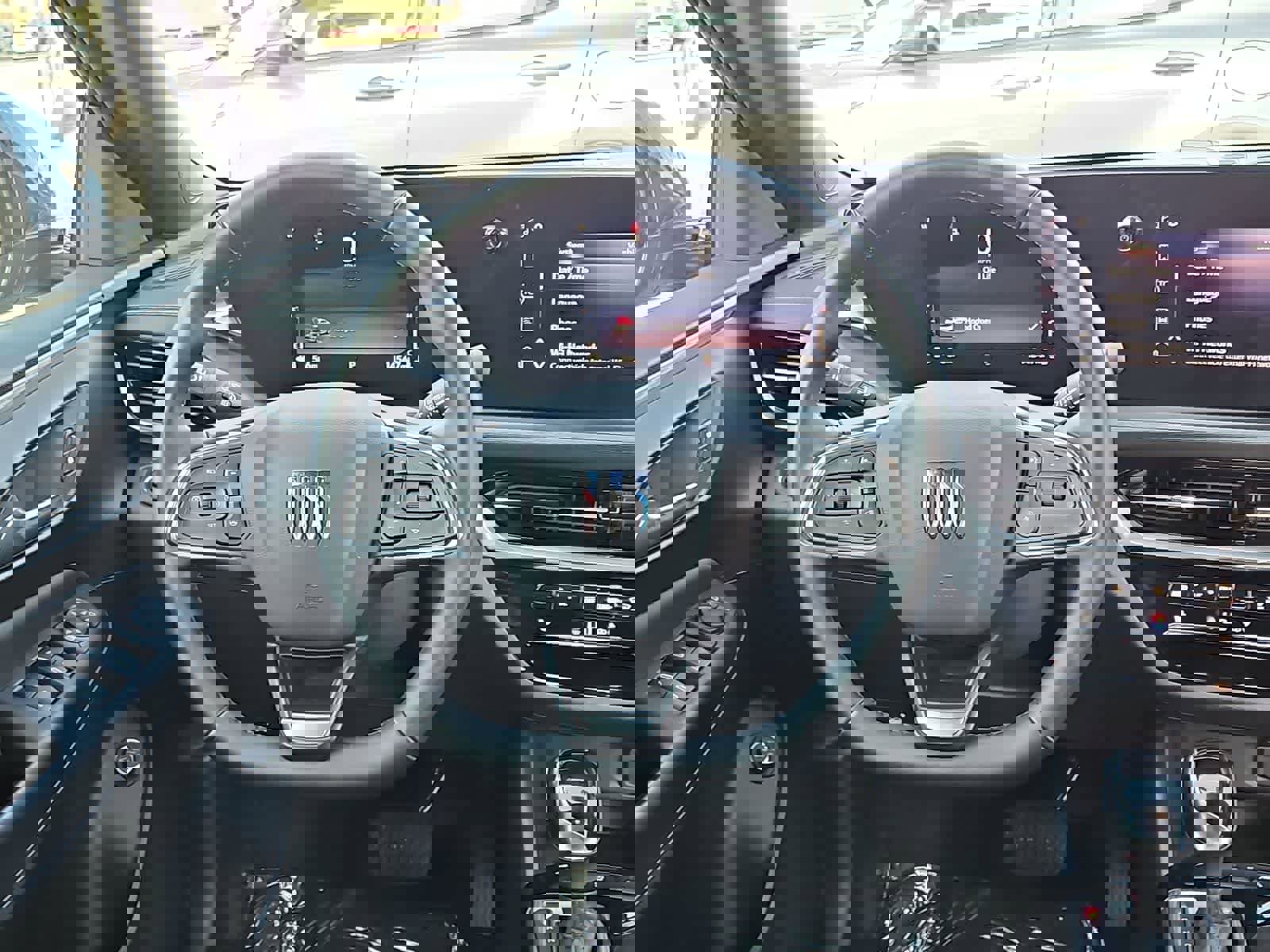 Used 2024 Buick Envista Avenir image 23