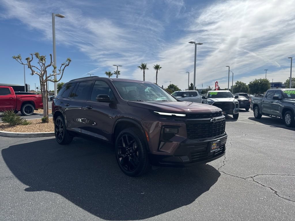 Used 2024 Chevrolet Traverse RS FWD image 4