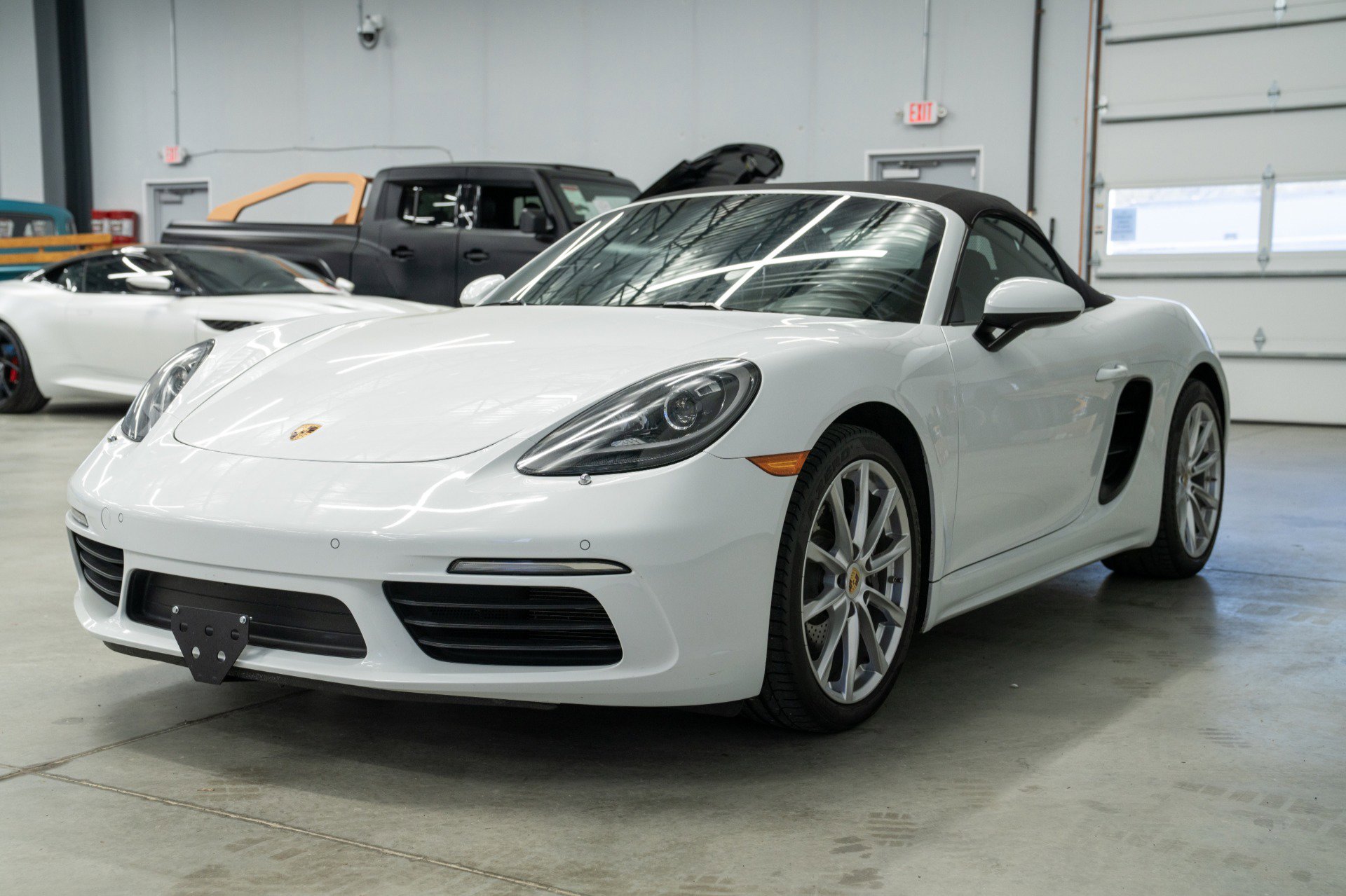 Used 2017 Porsche 718 Boxster image 39