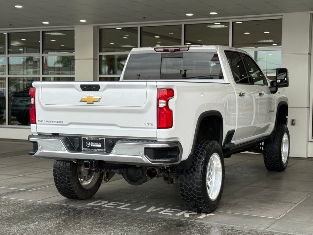 Used 2022 Chevrolet Silverado 2500 LTZ w/ LTZ Premium Package image 12