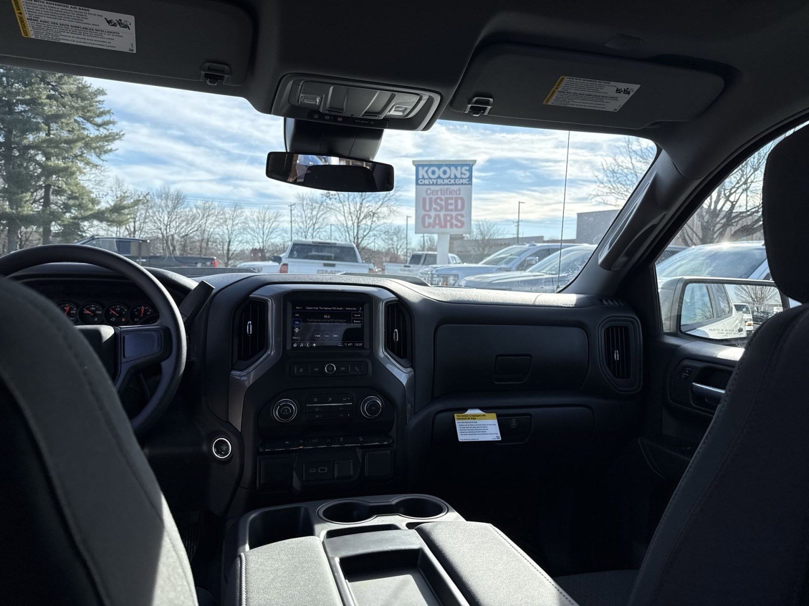 New 2026 Chevrolet Silverado 1500 Custom Trail Boss w/ LPO, Dark Essentials Package image 18