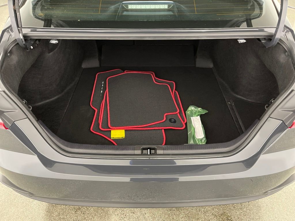 Certified 2025 Toyota Camry SE image 10