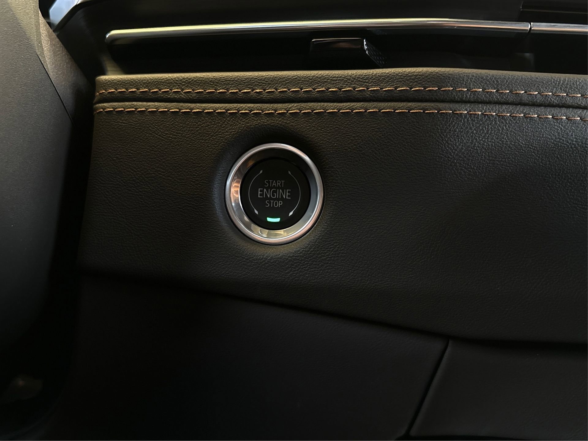 New 2026 Cadillac Escalade ESV Luxury image 27