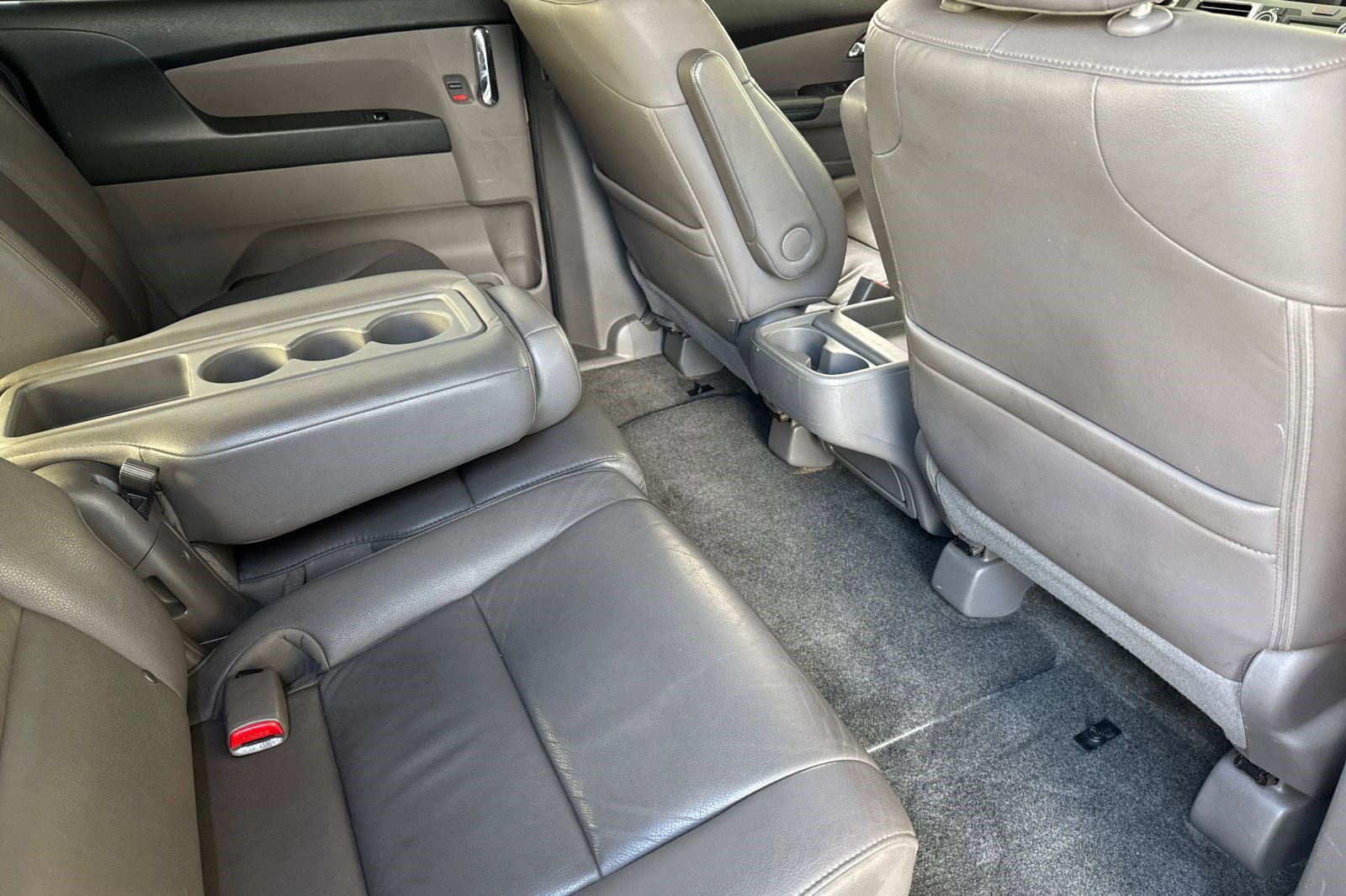 Used 2014 Honda Odyssey EX-L image 30