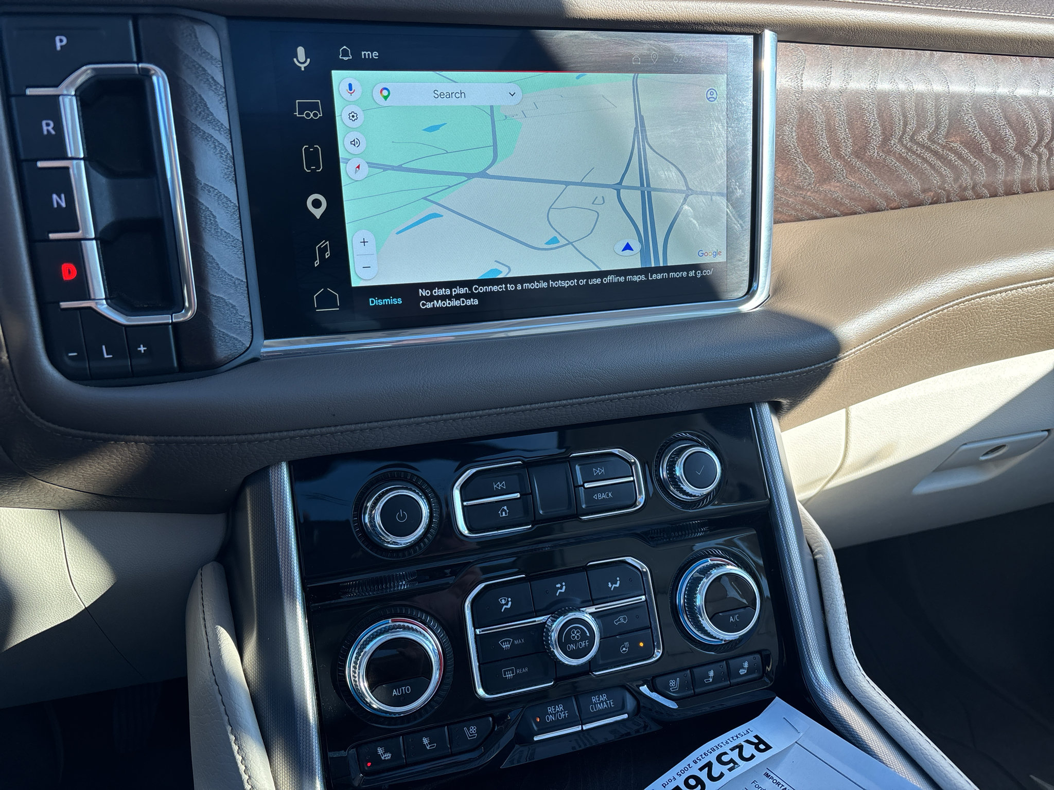 Used 2023 GMC Yukon XL Denali w/ Advanced Technology Package RWD image 15