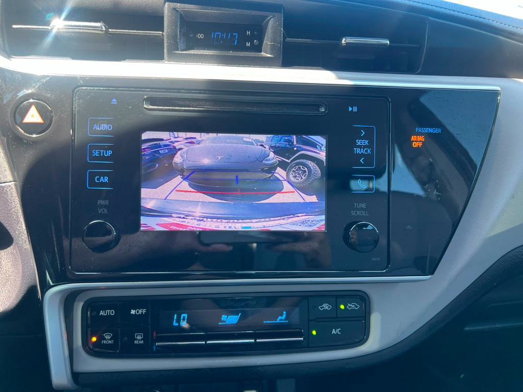 Used 2019 Toyota Corolla LE FWD image 22