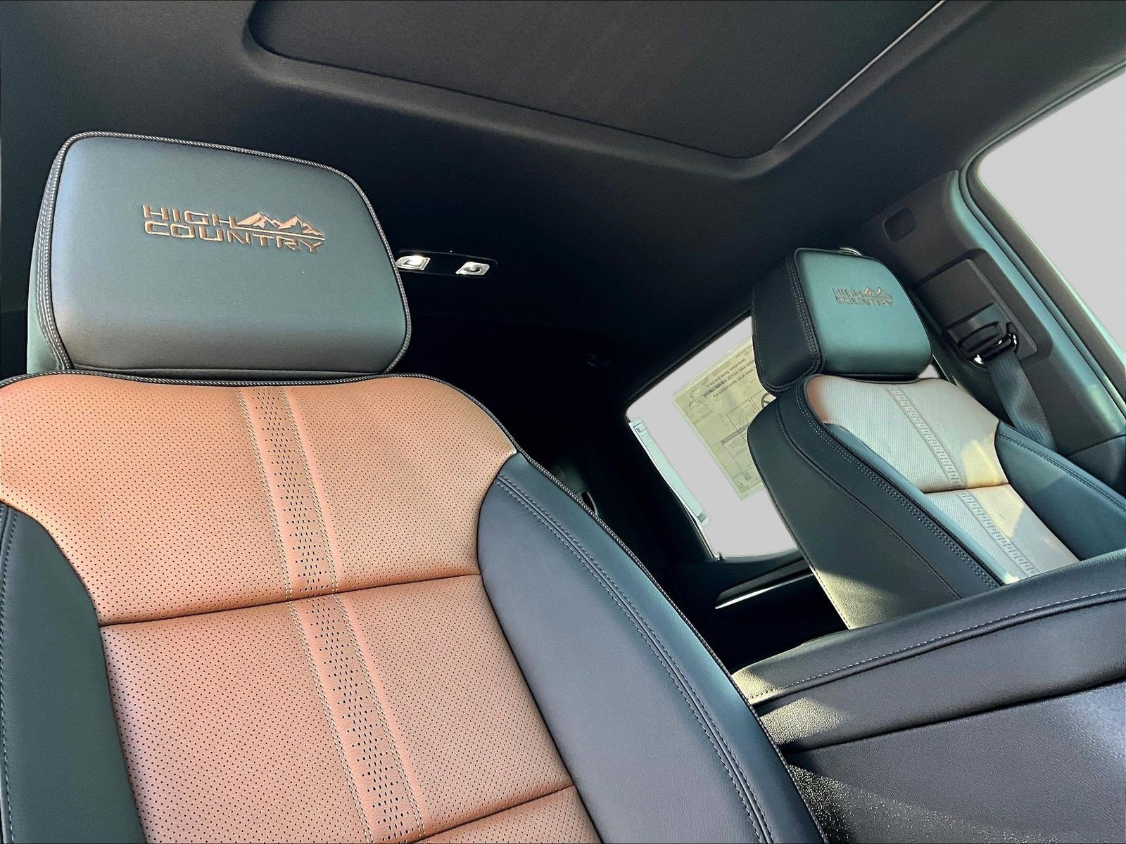 New 2026 Chevrolet Silverado 1500 High Country w/ Technology Package AWD/4WD image 13