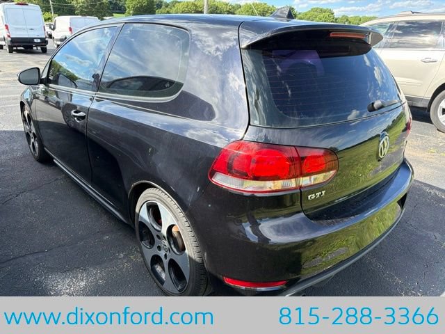 Used 2011 Volkswagen GTI 2-Door FWD image 3