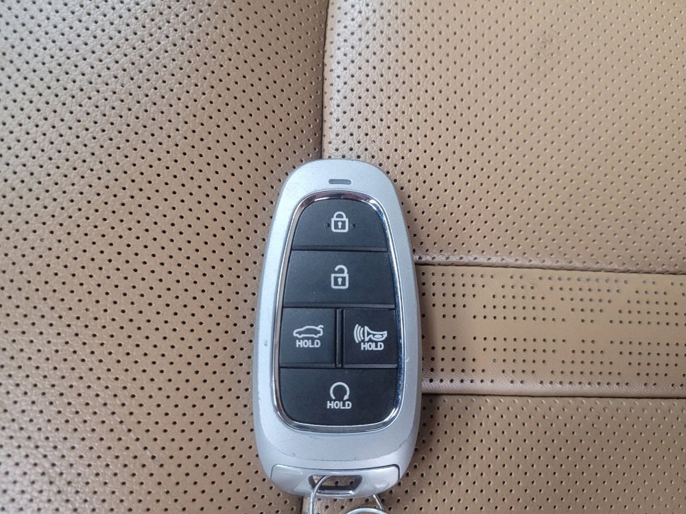 Used 2021 Hyundai Sonata Limited FWD image 32