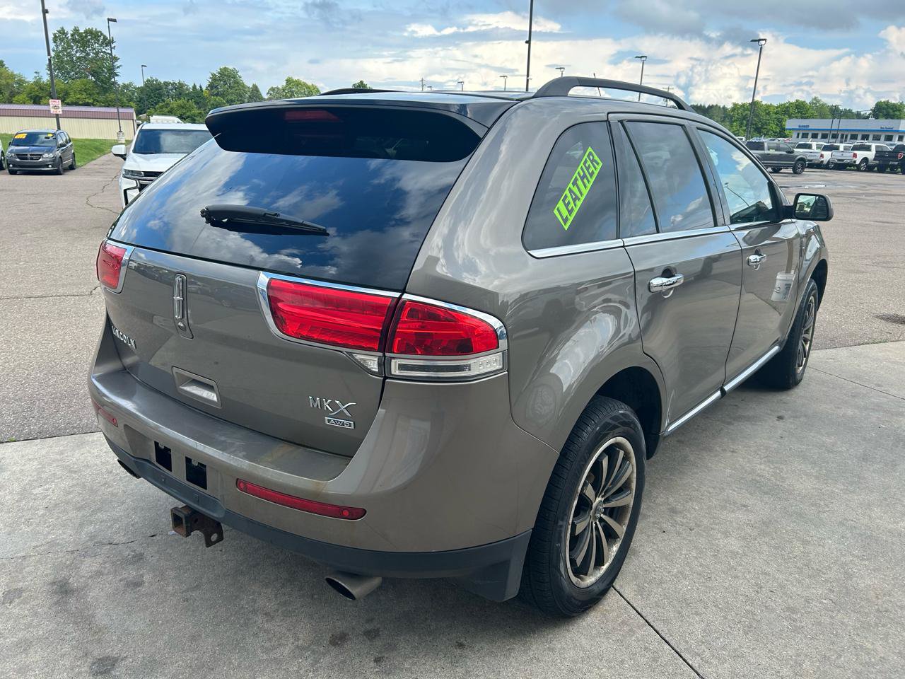 Used 2012 Lincoln MKX AWD w/ Wood Pkg image 5