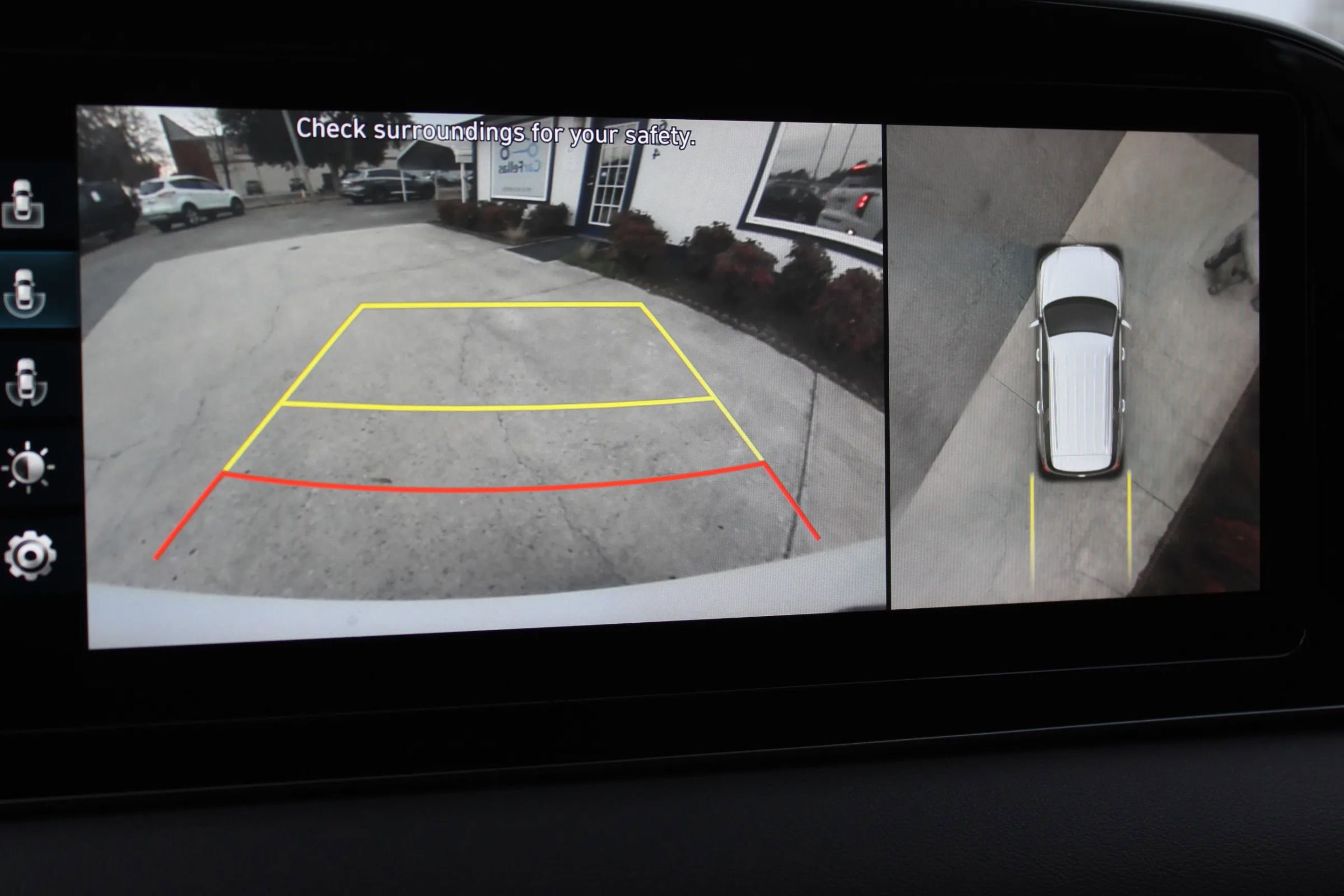 Used 2021 Hyundai Palisade Calligraphy w/ Winter Package image 17