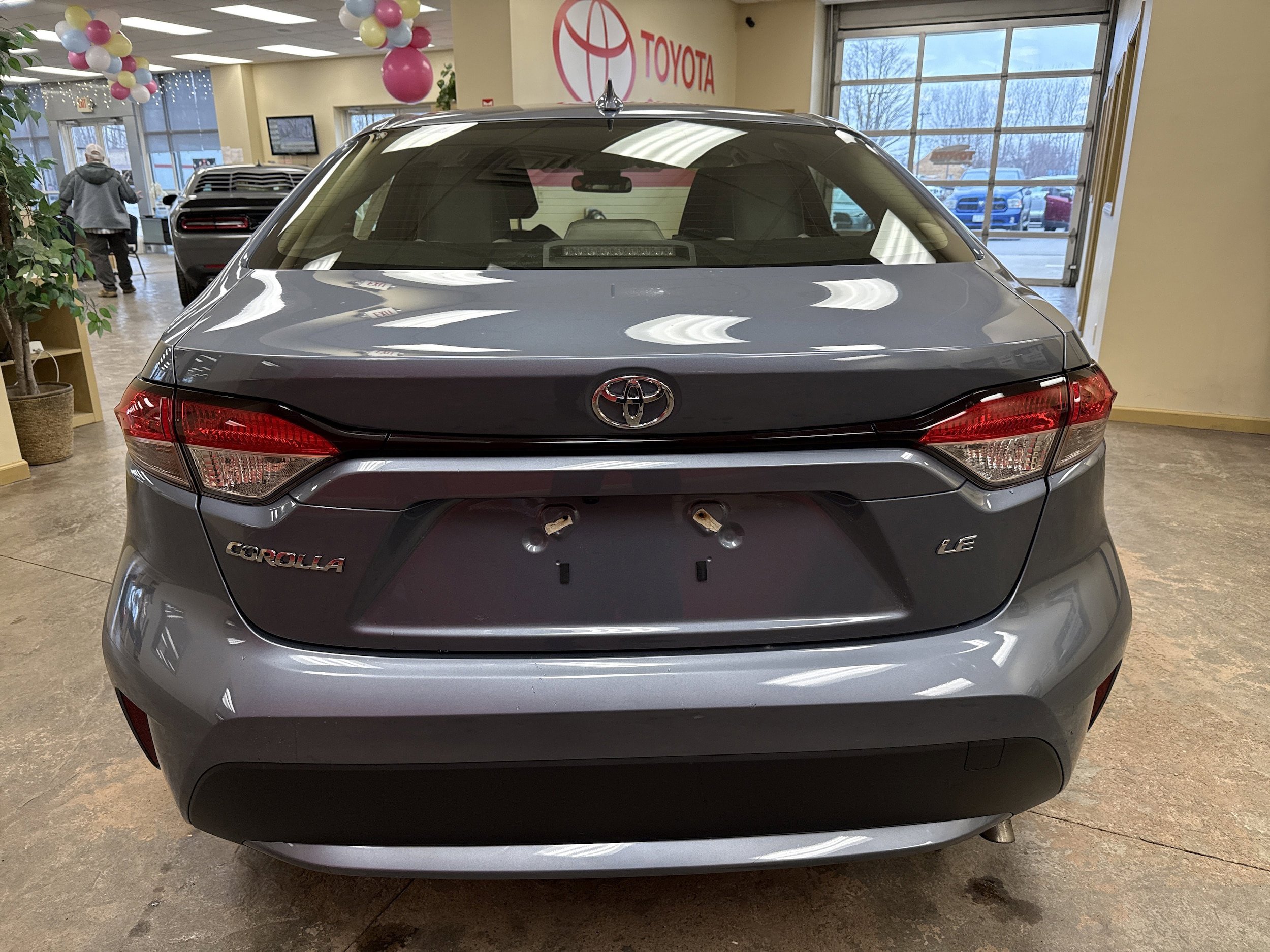 Used 2022 Toyota Corolla LE FWD image 20