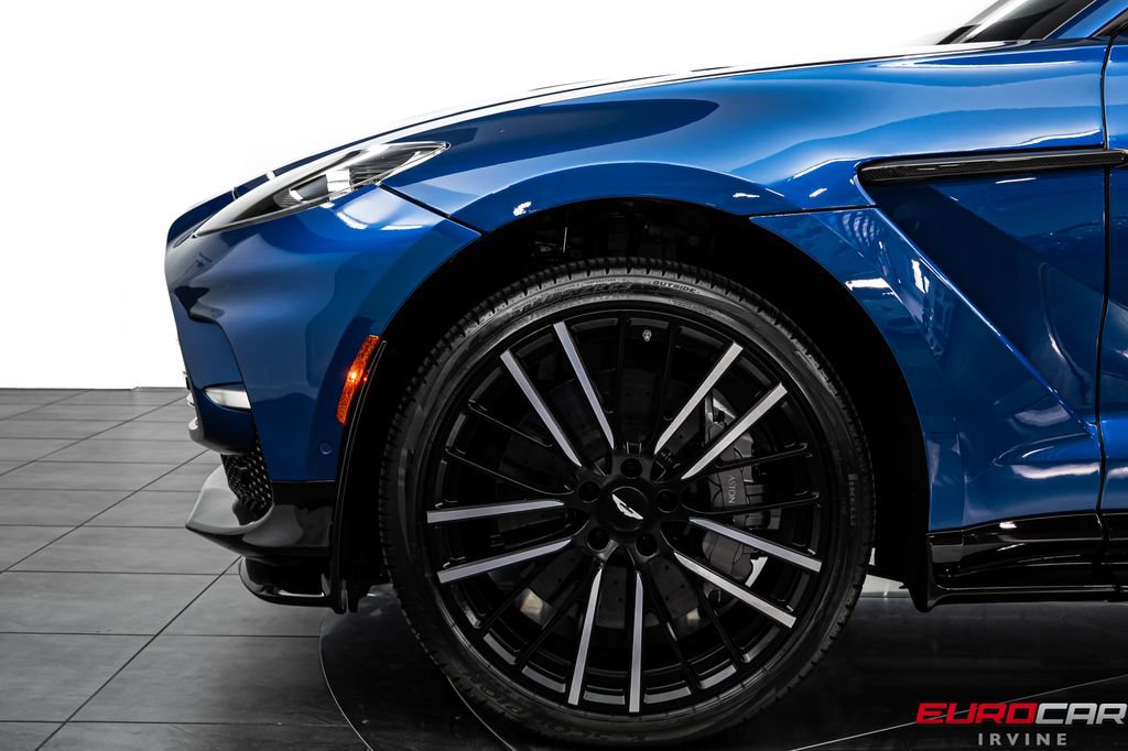 Used 2023 Aston Martin DBX 707 AWD/4WD image 16