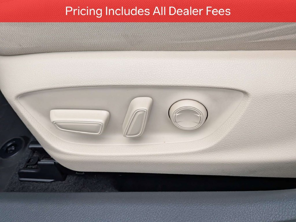 Used 2022 Toyota Camry LE FWD image 20