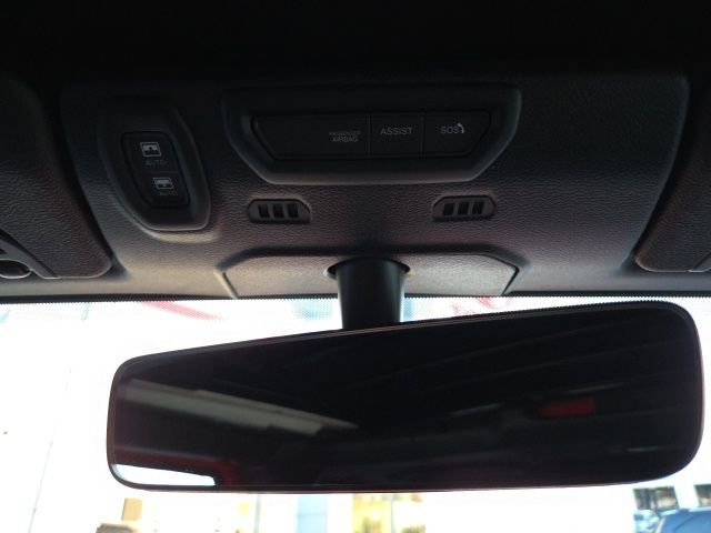 Used 2023 Jeep Wrangler Unlimited Sahara w/ Cold Weather Group image 19