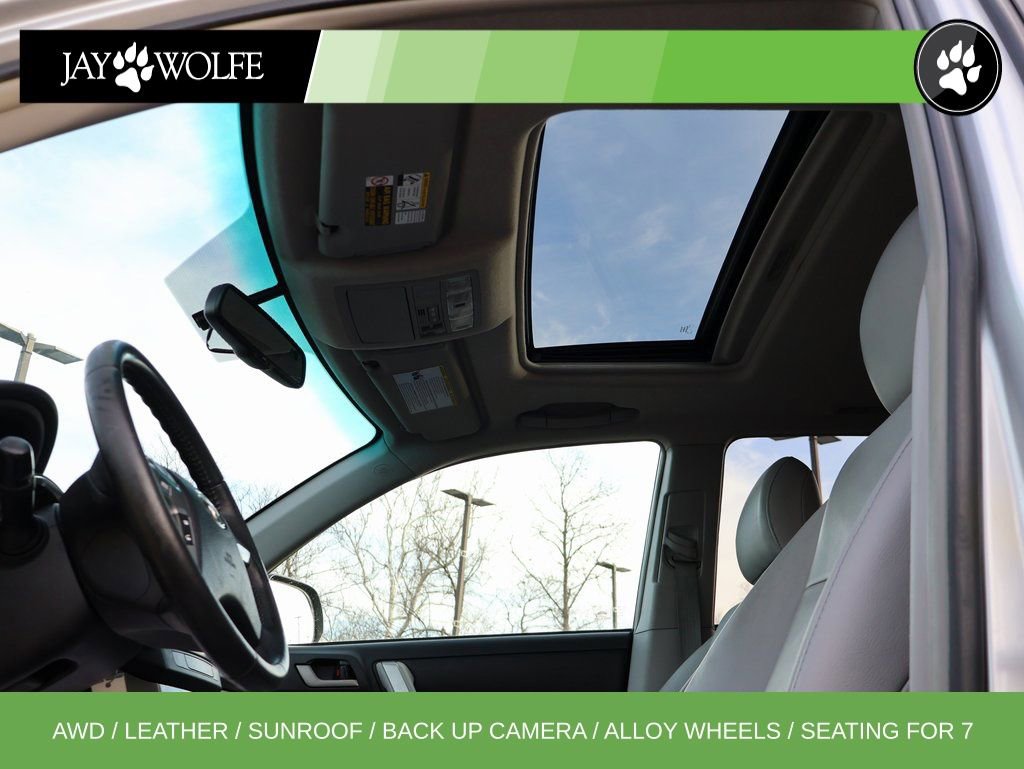 Used 2011 Toyota Highlander SE w/ Tow Pkg image 33