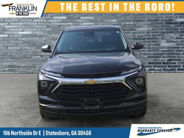 Used 2025 Chevrolet TrailBlazer LS w/ LS Convenience Package FWD image 9
