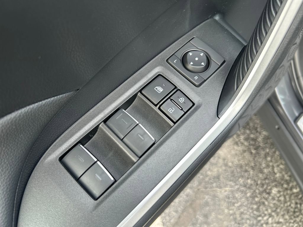 New 2025 Toyota RAV4 XLE image 19