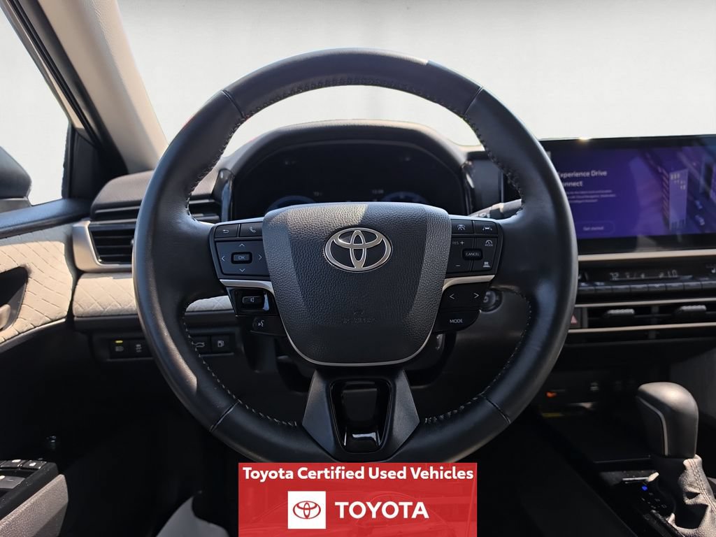 Certified 2025 Toyota Camry XLE AWD/4WD image 14