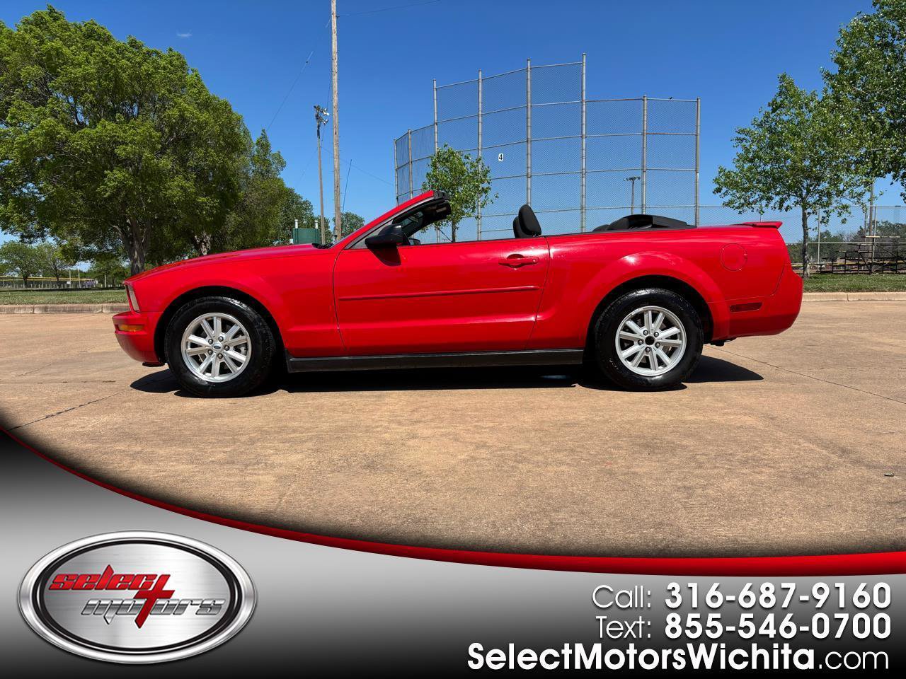 Used 2007 Ford Mustang Premium RWD image 1