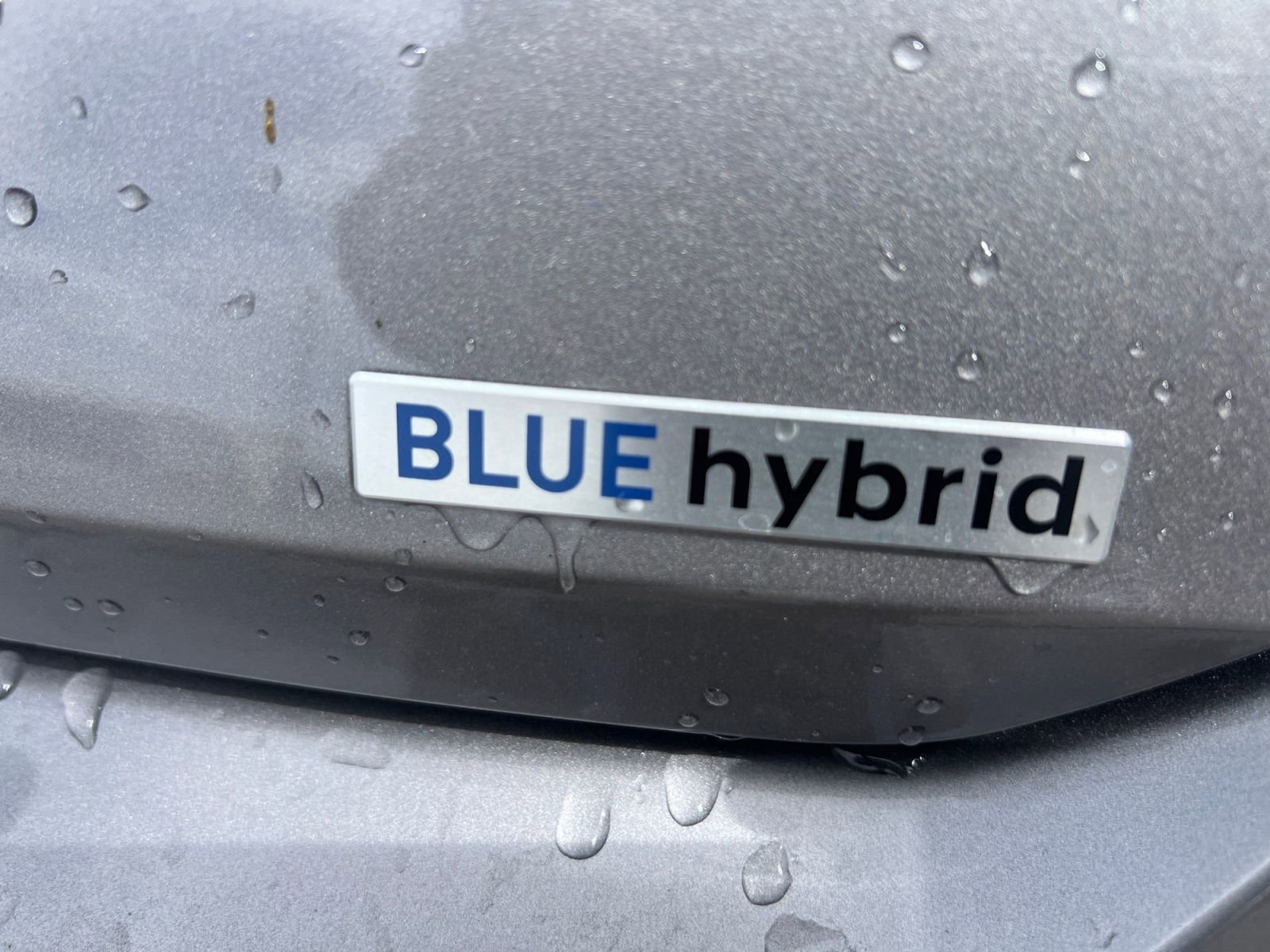 Used 2024 Hyundai Elantra Blue FWD image 31