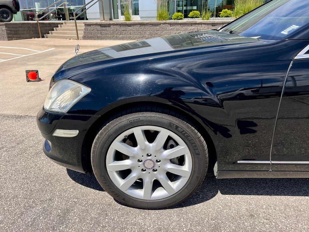 Used 2008 Mercedes-Benz S 550 4MATIC image 31