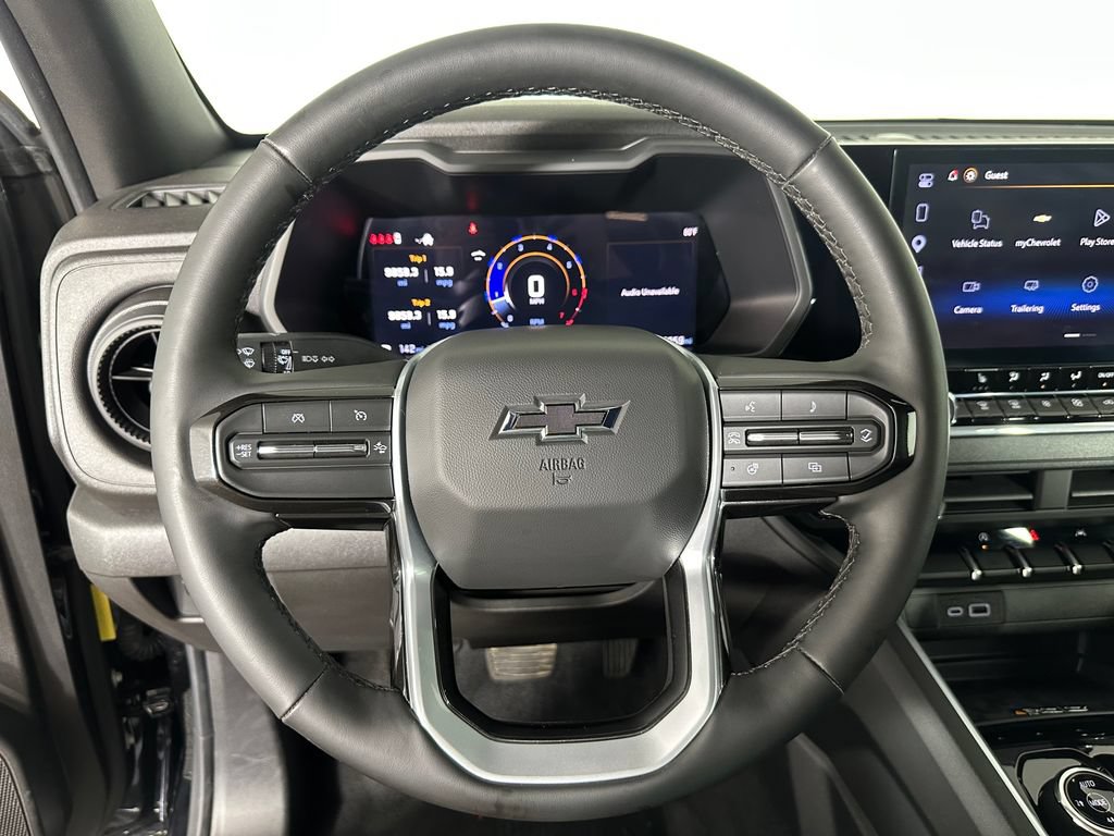 Used 2026 Chevrolet Colorado Trail Boss AWD/4WD image 12