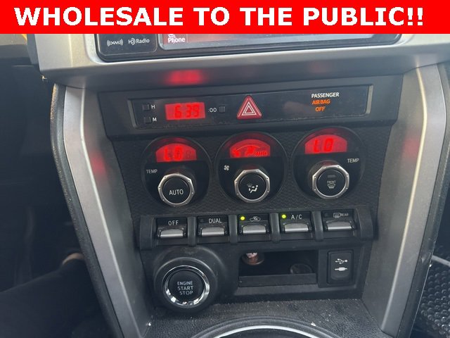 Used 2014 Subaru BRZ Limited w/ Popular Package #2A image 10