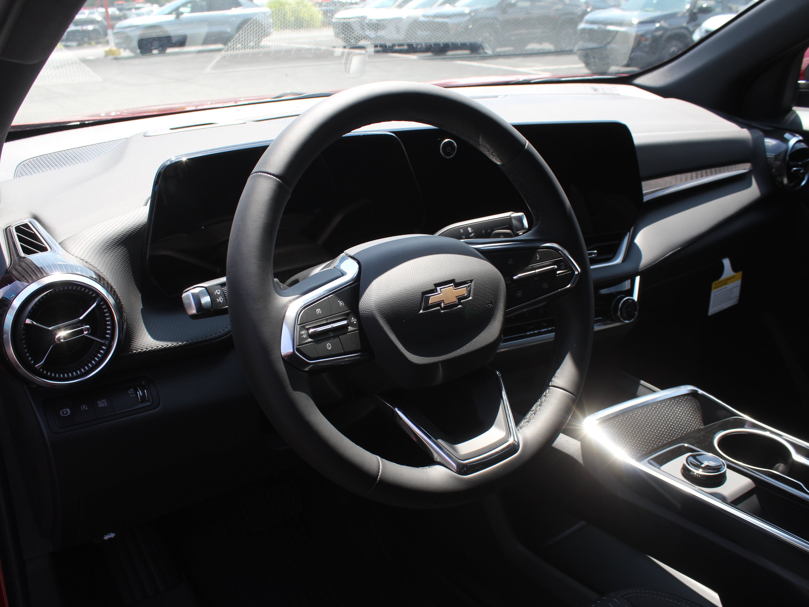 New 2027 Chevrolet Equinox LT FWD image 10