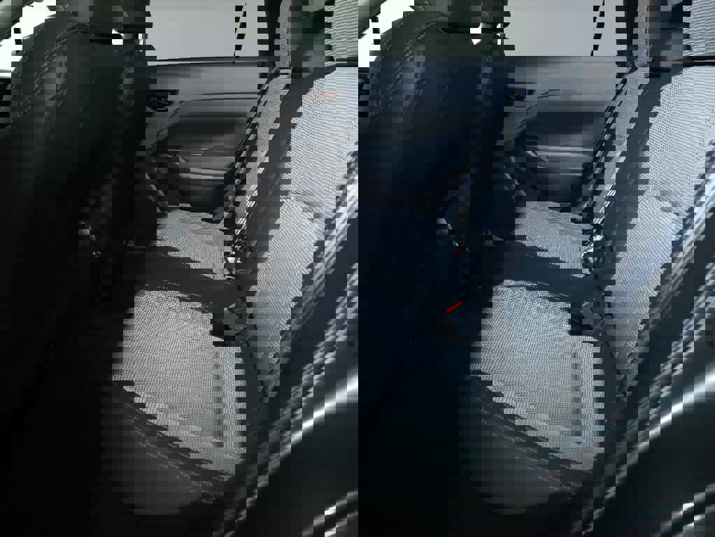 Used 2024 Subaru Crosstrek 2.0i Premium image 14