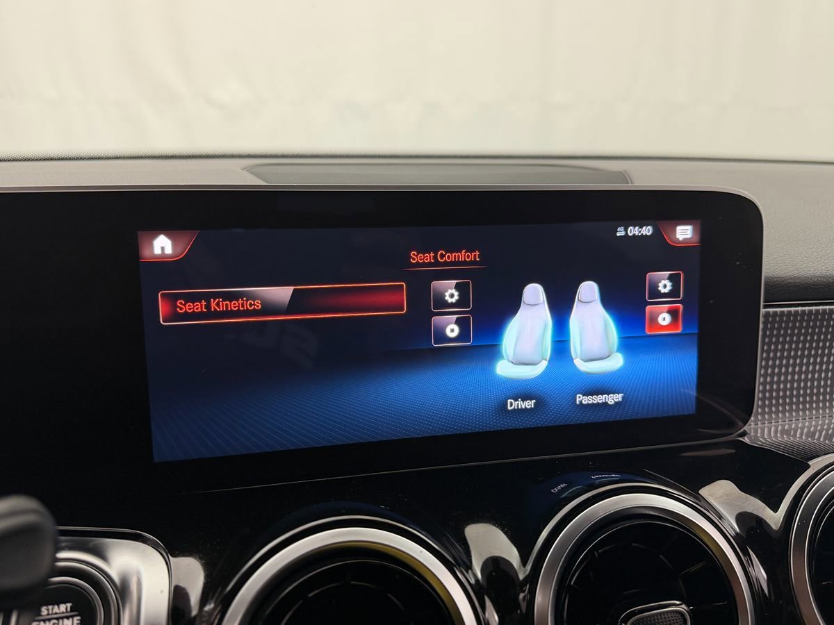 Used 2020 Mercedes-Benz GLB 250 image 20